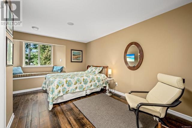 2201 Sea Lion Way, House detached with 5 bedrooms, 6 bathrooms and 7 parking in Comox Valley B (Lazo North) BC | Image 23