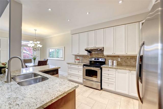 6 - 2460 Glengarry Rd, Condo with 4 bedrooms, 4 bathrooms and 4 parking in Mississauga ON | Image 31
