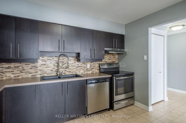 107 - 600 Talbot St, Condo with 2 bedrooms, 3 bathrooms and 1 parking in London ON | Image 2