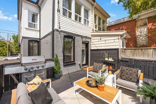 1087 Woodbine Ave, House semidetached with 3 bedrooms, 2 bathrooms and 0 parking in Toronto ON | Image 30