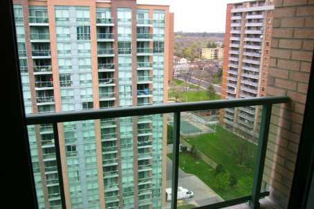 lph 09 - 7 Michael Power Pl, Condo with 1 bedrooms, 1 bathrooms and 1 parking in Toronto ON | Image 6