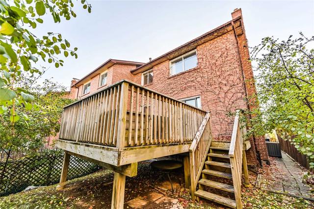 198 Robert Hicks Dr, House semidetached with 4 bedrooms, 3 bathrooms and 5 parking in Toronto ON | Image 31