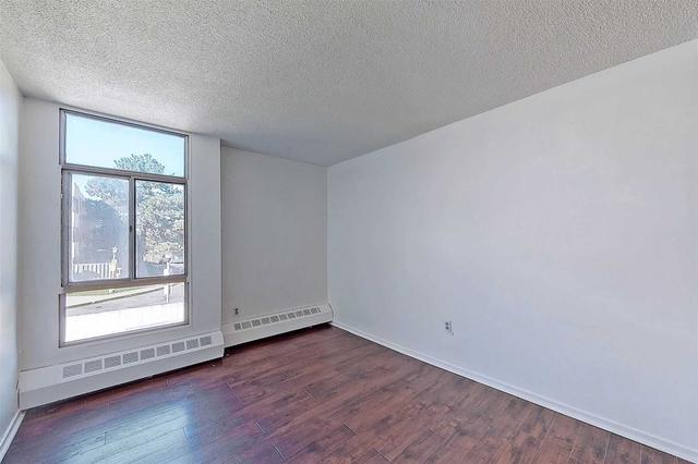 215 - 1703 Mccowan Rd, Condo with 2 bedrooms, 1 bathrooms and 1 parking in Toronto ON | Image 15