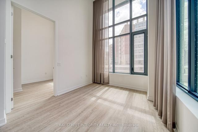 109 - 250 Lawrence Ave W, Condo with 2 bedrooms, 2 bathrooms and 0 parking in Toronto ON | Image 6