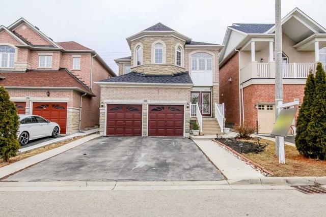 38 Village Lake Cres, House detached with 4 bedrooms, 4 bathrooms and 4 parking in Brampton ON | Image 1