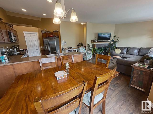 9406 83 Av, House detached with 4 bedrooms, 3 bathrooms and 4 parking in Morinville AB | Image 10