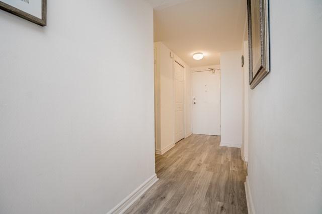 1608 - 45 Sunrise Ave, Condo with 3 bedrooms, 2 bathrooms and 1 parking in Toronto ON | Image 13
