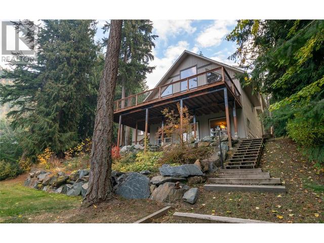 2611 Duncan Road, House detached with 5 bedrooms, 3 bathrooms and 2 parking in Columbia Shuswap C BC | Image 67