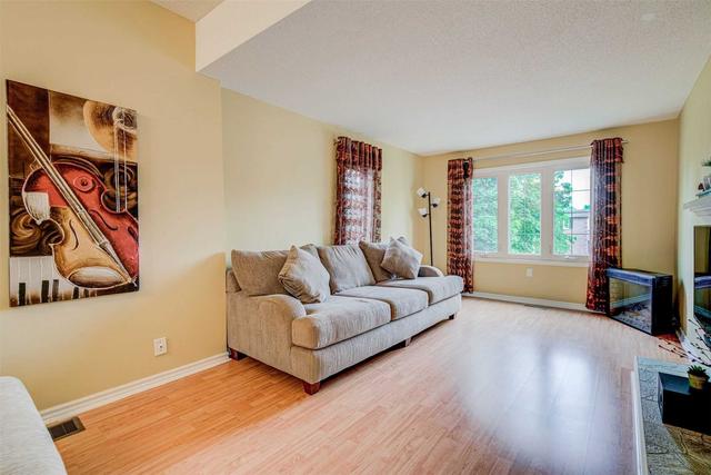 53 Stephenson Cres, House detached with 4 bedrooms, 3 bathrooms and 3 parking in Richmond Hill ON | Image 7