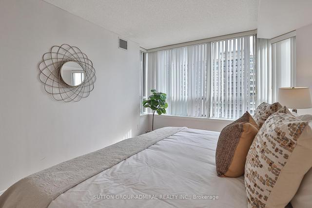 908 - 91 Townsgate Dr N, Condo with 2 bedrooms, 2 bathrooms and 1 parking in Vaughan ON | Image 14