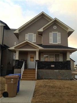 8714 Hincks Lane, House detached with 3 bedrooms, 4 bathrooms and 2 parking in Regina SK | Image 1