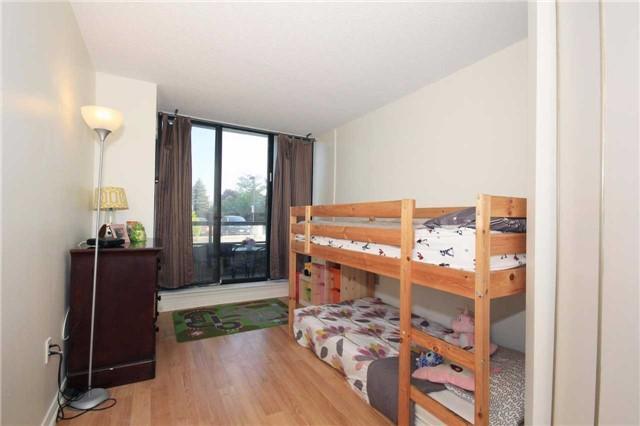 101 - 7420 Bathurst St, Condo with 2 bedrooms, 1 bathrooms and 1 parking in Vaughan ON | Image 15
