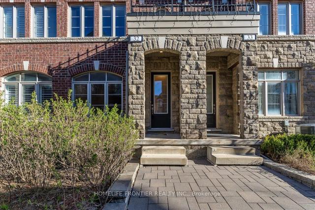 32 - 1331 Major Mackenzie Dr, Townhouse with 3 bedrooms, 3 bathrooms and 2 parking in Vaughan ON | Image 1