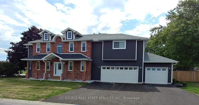 5 Freedom Cres, House detached with 4 bedrooms, 3 bathrooms and 10 parking in Quinte West ON | Image 1
