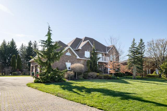 10 Prince Rupert Dr, House detached with 4 bedrooms, 4 bathrooms and 15 parking in Clarington ON | Image 34