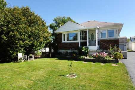 994 Garrard Ave, House detached with 2 bedrooms, 2 bathrooms and 6 parking in Mississauga ON | Image 1