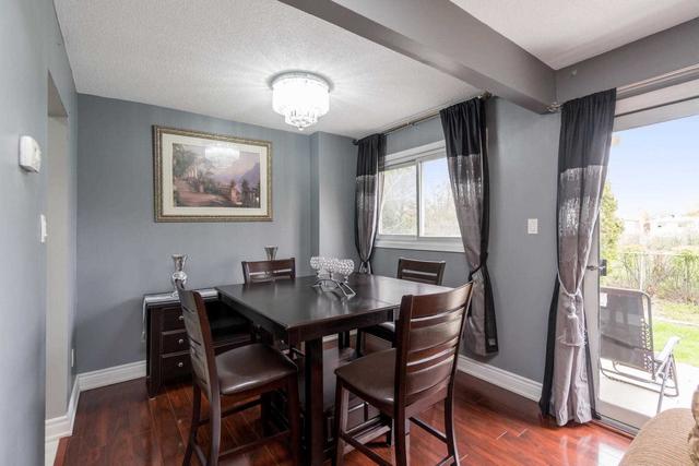 14 Greenwich Circ, Townhouse with 3 bedrooms, 3 bathrooms and 2 parking in Brampton ON | Image 35