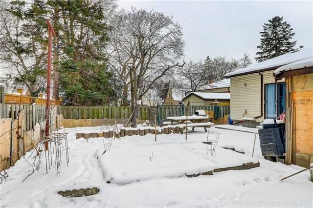 9 Kensington Ave, House detached with 4 bedrooms, 3 bathrooms and 4 parking in Toronto ON | Image 8
