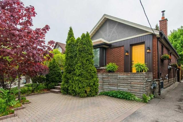 165 O'connor Dr, House detached with 2 bedrooms, 2 bathrooms and 1 parking in Toronto ON | Image 1