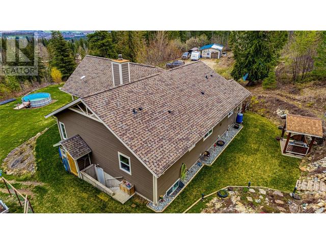 414 Gunter Ellison Road, House detached with 3 bedrooms, 2 bathrooms and 1 parking in North Okanagan F BC | Image 10