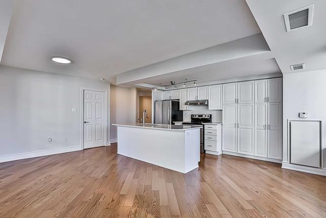413 - 300 Balliol St, Condo with 2 bedrooms, 2 bathrooms and 1 parking in Toronto ON | Image 4