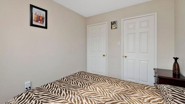 70 Tumbleweed Tr, House semidetached with 4 bedrooms, 4 bathrooms and 5 parking in Brampton ON | Image 24