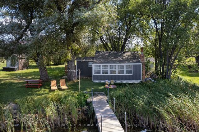 2657 County Rd 13, House detached with 2 bedrooms, 1 bathrooms and 3 parking in Prince Edward County ON | Image 14