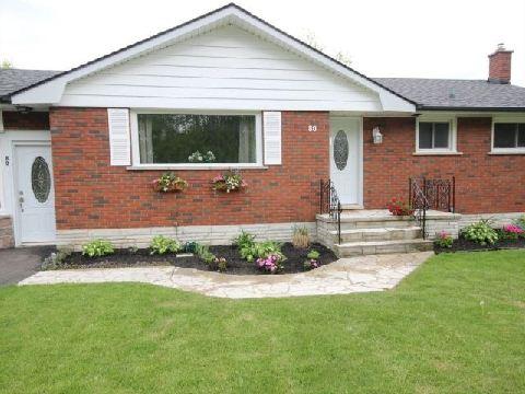 80 Drummond Cres, House detached with 3 bedrooms, 2 bathrooms and 3 parking in Fort Erie ON | Image 3