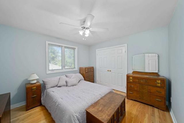 32 Napier St, House detached with 7 bedrooms, 3 bathrooms and 5 parking in Barrie ON | Image 14