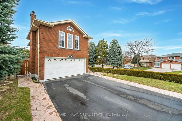 4256 Elora Dr, House detached with 3 bedrooms, 4 bathrooms and 5 parking in Mississauga ON | Image 30