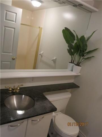 Lph05 - 55 Bloor St E, Condo with 2 bedrooms, 2 bathrooms and 1 parking in Toronto ON | Image 10