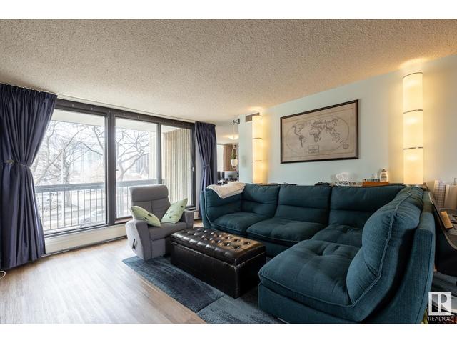 202 - 9921 104 St Nw, Condo with 2 bedrooms, 1 bathrooms and 1 parking in Edmonton AB | Image 11