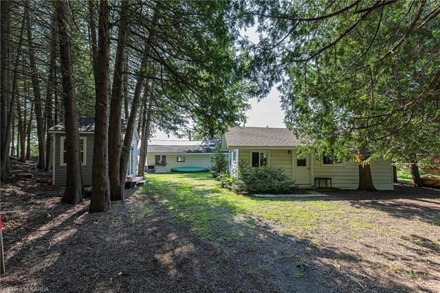 a&b - 154 North Beaver Lake Road, House detached with 2 bedrooms, 1 bathrooms and null parking in Stone Mills ON | Image 11