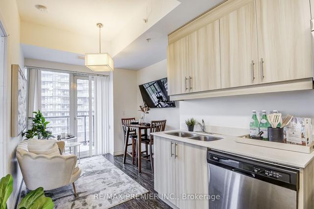 701 - 160 King St N, Condo with 2 bedrooms, 2 bathrooms and 0 parking in Waterloo ON | Image 9