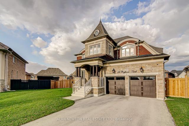 19 Bighorn Tr, House detached with 4 bedrooms, 4 bathrooms and 7 parking in King ON | Image 39