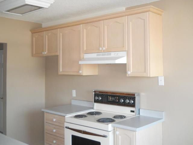 407 - 2411 New St, Condo with 2 bedrooms, 1 bathrooms and null parking in Burlington ON | Image 3