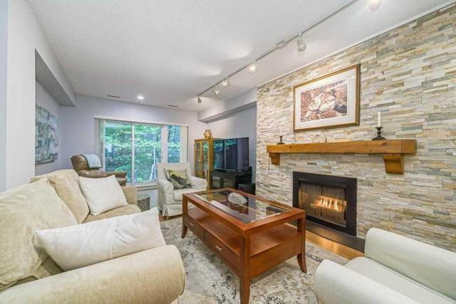 40 Oaken Gate Way, Townhouse with 3 bedrooms, 2 bathrooms and 1 parking in Toronto ON | Image 8