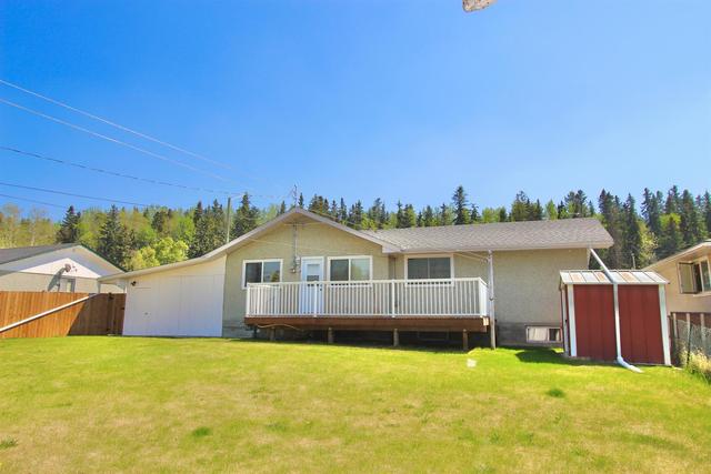 135 Sunwapta Drive, House detached with 3 bedrooms, 2 bathrooms and 3 parking in Hinton AB | Image 31