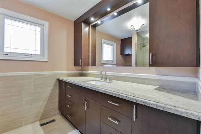 97 Dante Cres, House detached with 4 bedrooms, 4 bathrooms and 6 parking in Vaughan ON | Image 14