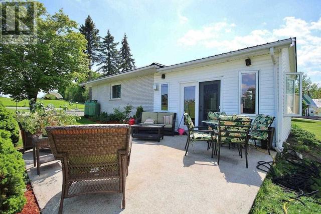 3510 Moreland Dixon Rd, House detached with 2 bedrooms, 2 bathrooms and 7 parking in South Frontenac ON | Image 26