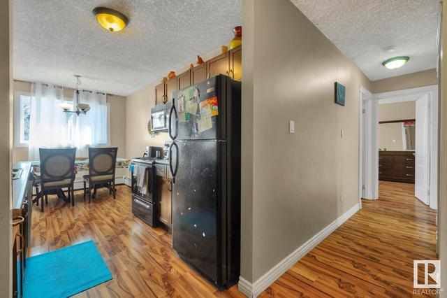 301 - 10949 109 St Nw, Condo with 2 bedrooms, 1 bathrooms and 1 parking in Edmonton AB | Image 18