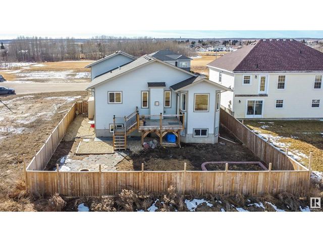 4210 55 Av, House detached with 5 bedrooms, 3 bathrooms and 4 parking in Lamont AB | Image 37