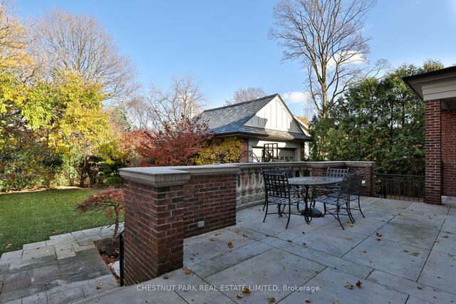 84 Chestnut Park Rd, House detached with 6 bedrooms, 8 bathrooms and 5 parking in Toronto ON | Image 31