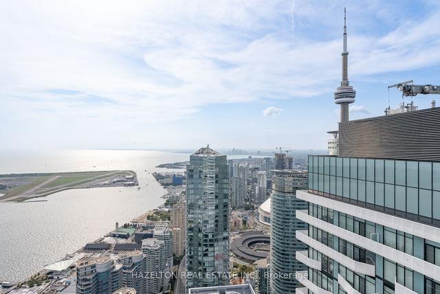ph105 - 88 Harbour St, Condo with 3 bedrooms, 3 bathrooms and 2 parking in Toronto ON | Image 19