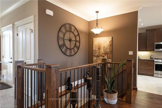 113 Collins Way, House detached with 1 bedrooms, 3 bathrooms and 6 parking in Strathroy Caradoc ON | Image 18