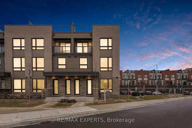 1 - 30 Woodstream Dr, Townhouse with 3 bedrooms, 3 bathrooms and 1 parking in Toronto ON | Image 1