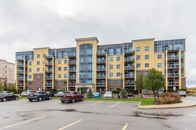 201 - 1419 Costigan Rd, Condo with 2 bedrooms, 2 bathrooms and 1 parking in Milton ON | Image 1