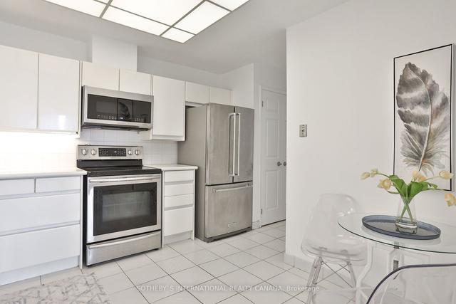1003 - 7 Broadway Ave, Condo with 2 bedrooms, 2 bathrooms and 0 parking in Toronto ON | Image 7