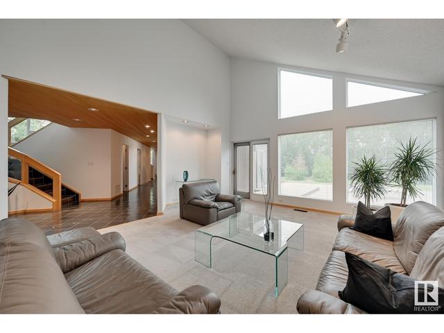 18107 4 Av Sw, House detached with 5 bedrooms, 3 bathrooms and null parking in Edmonton AB | Image 12