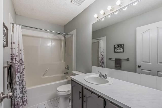 214 Mt Douglas Manor Se, Home with 3 bedrooms, 1 bathrooms and 2 parking in Calgary AB | Image 32